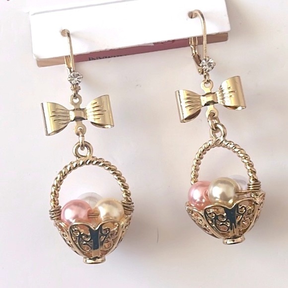 Brand New Betsey Johnson Easter Egg Basket Gold Tone Spring Bows Drop Earrings - Picture 8 of 14